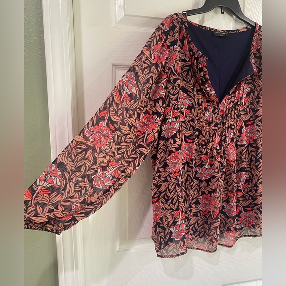 Lane Bryant Top Womens 22 Navy & Pink Floral Balloon Sleeve Lined Flowy Plus - Picture 9 of 9